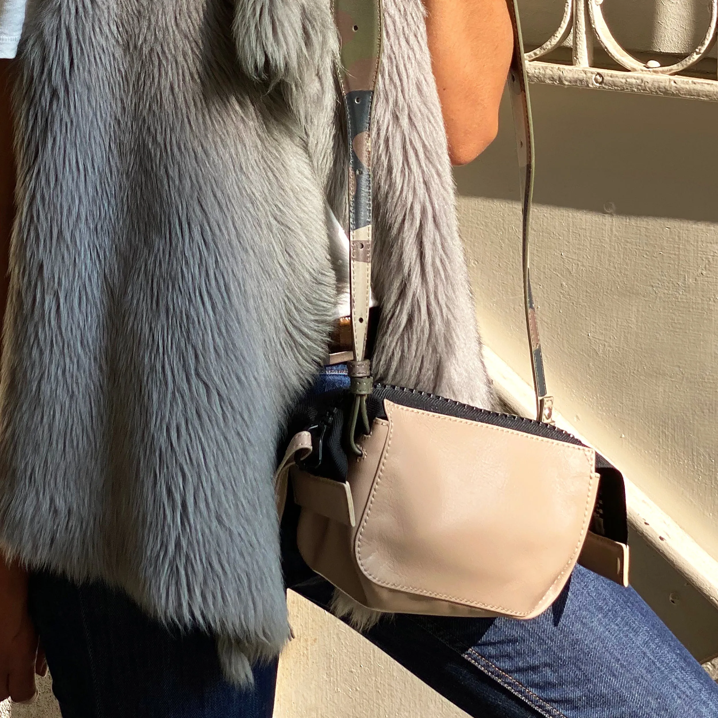 Utility Pouch - Khaki Black