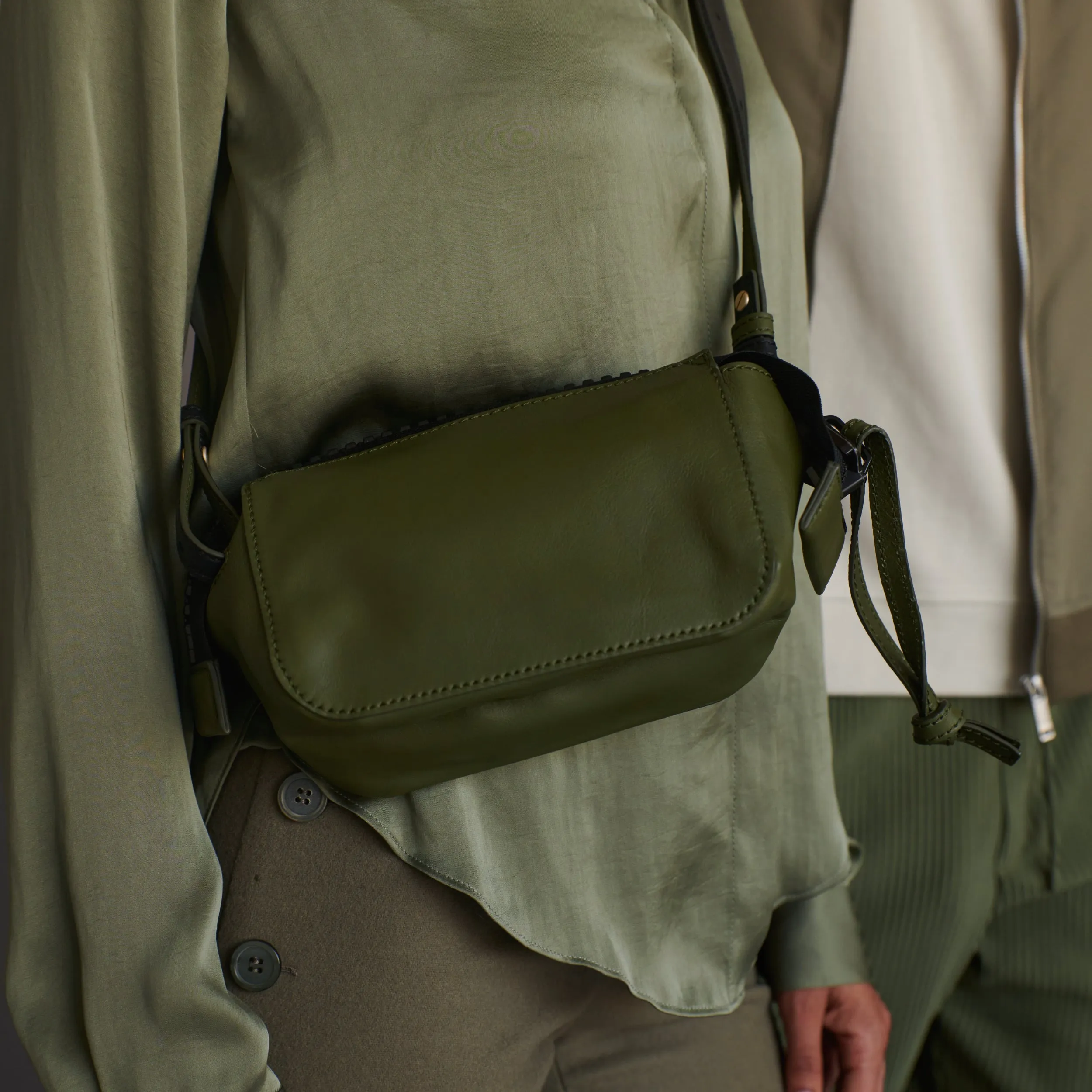 Utility Pouch - Olive Black