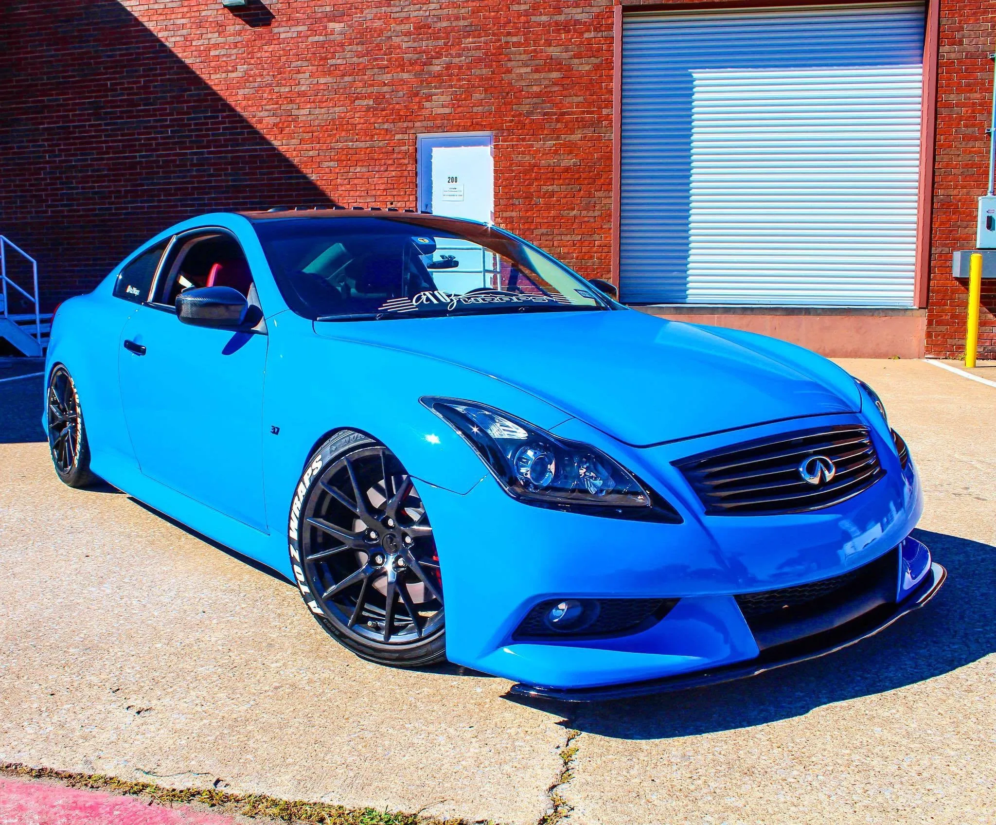 VViViD  Gloss Smurf Blue (Riviera Porsche GT3 Blue)