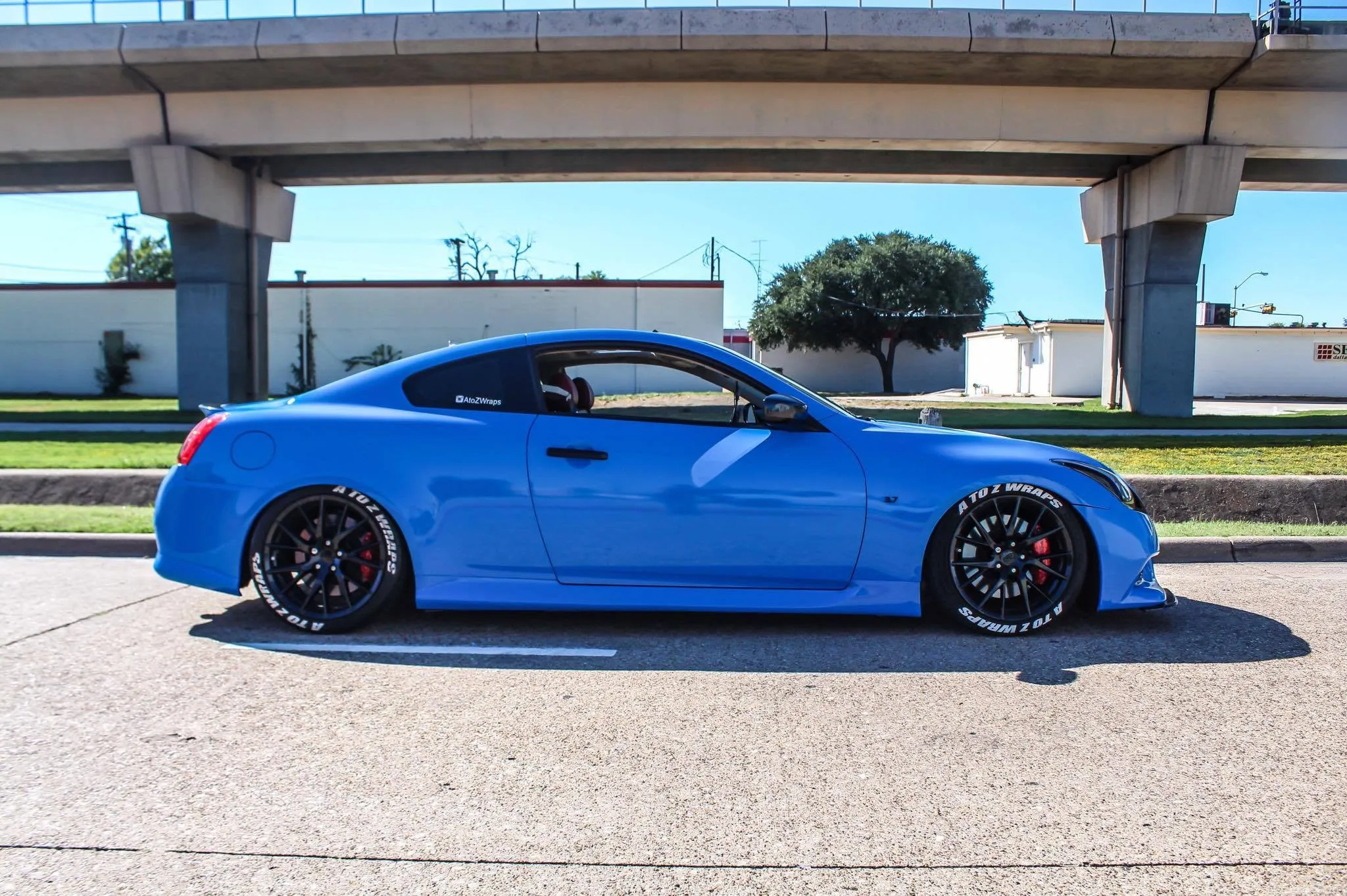 VViViD  Gloss Smurf Blue (Riviera Porsche GT3 Blue)