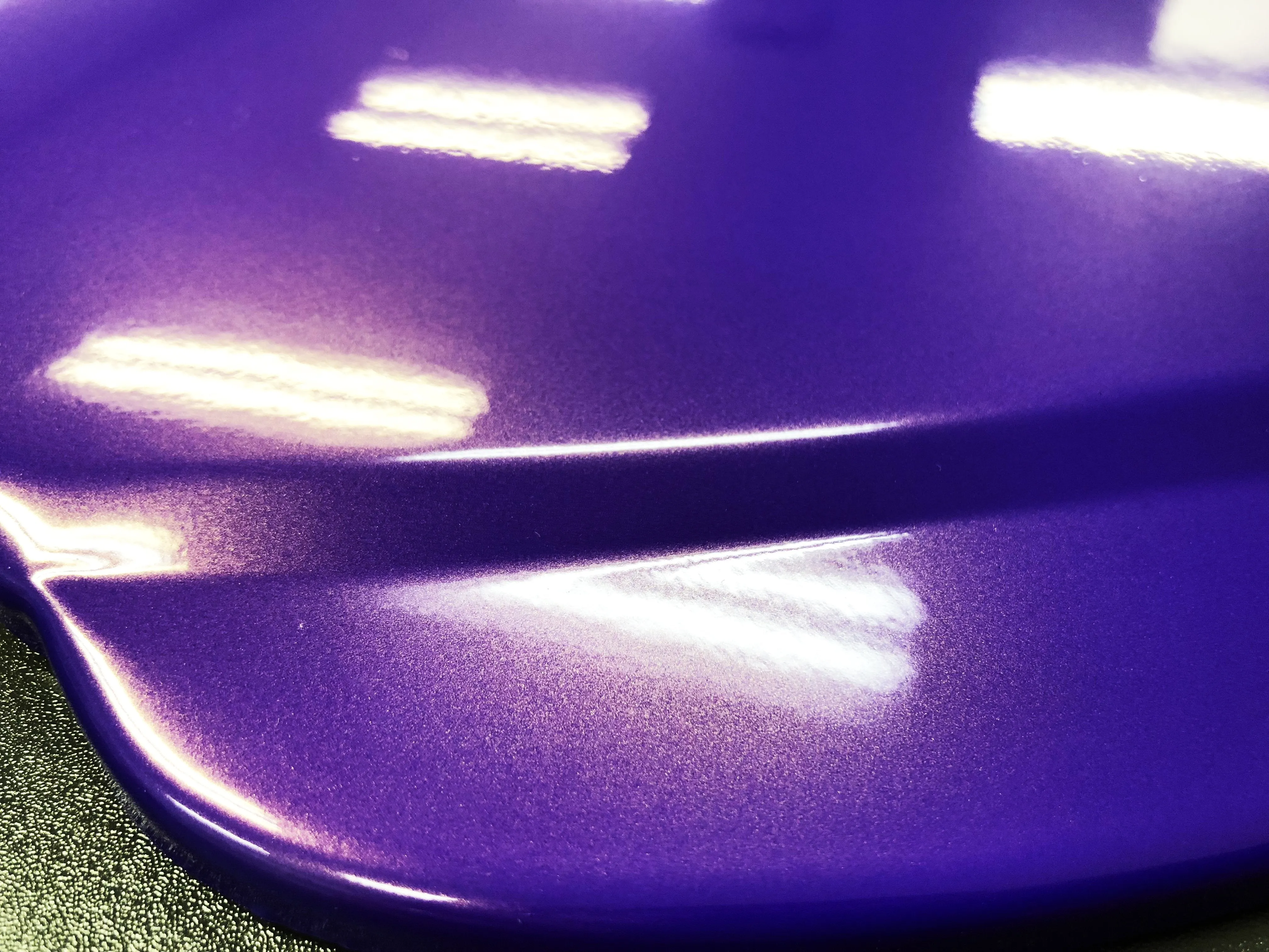 VVIVID  Poison Purple Gloss