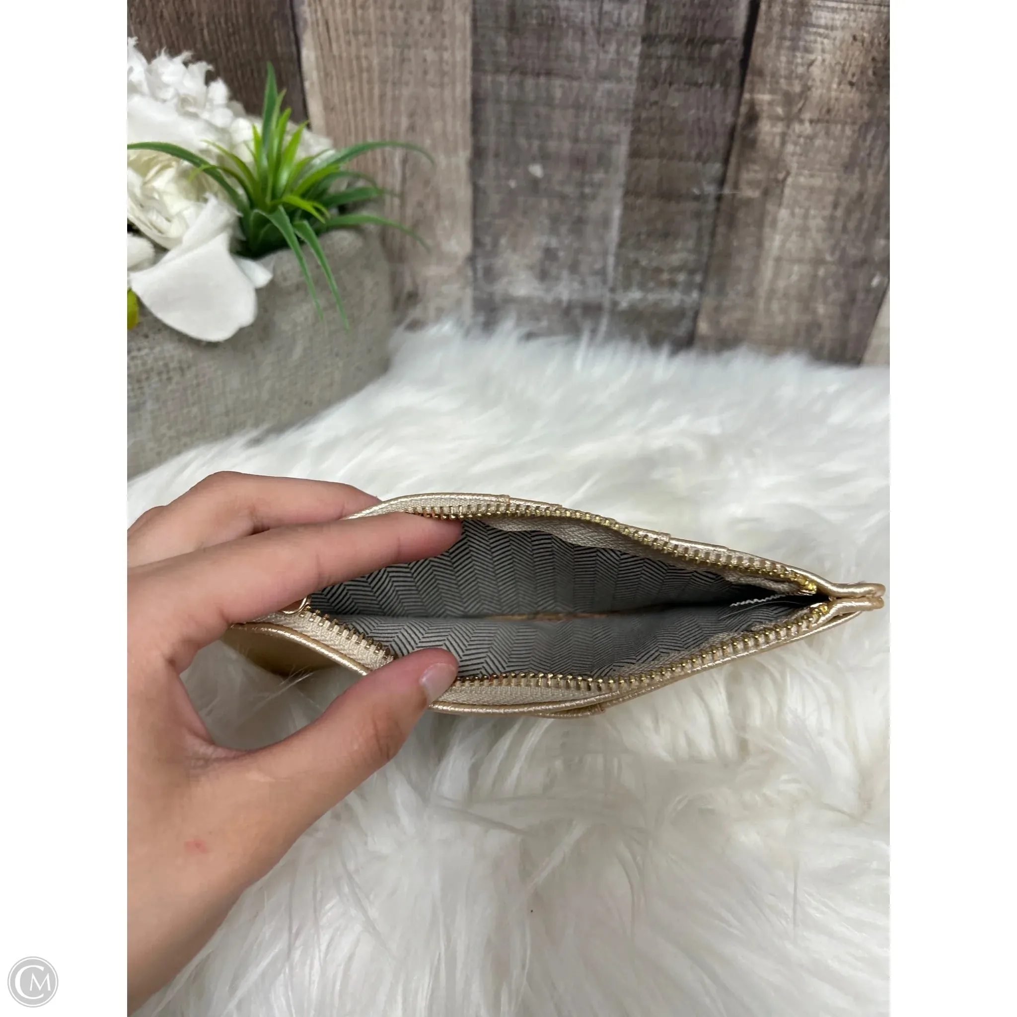 Wallet By Cme, Size: Medium