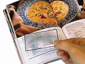 Wallet Size Magnifier
